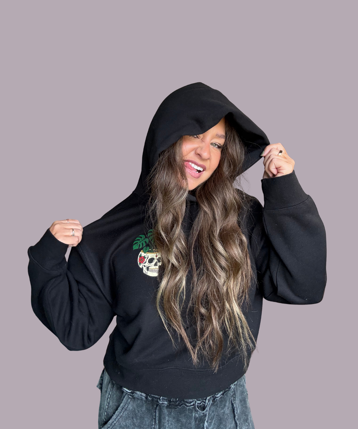 "Monstera Skull" Black Cropped Hoodie