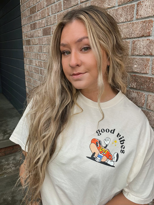 Good Vibes Weenie T-shirt