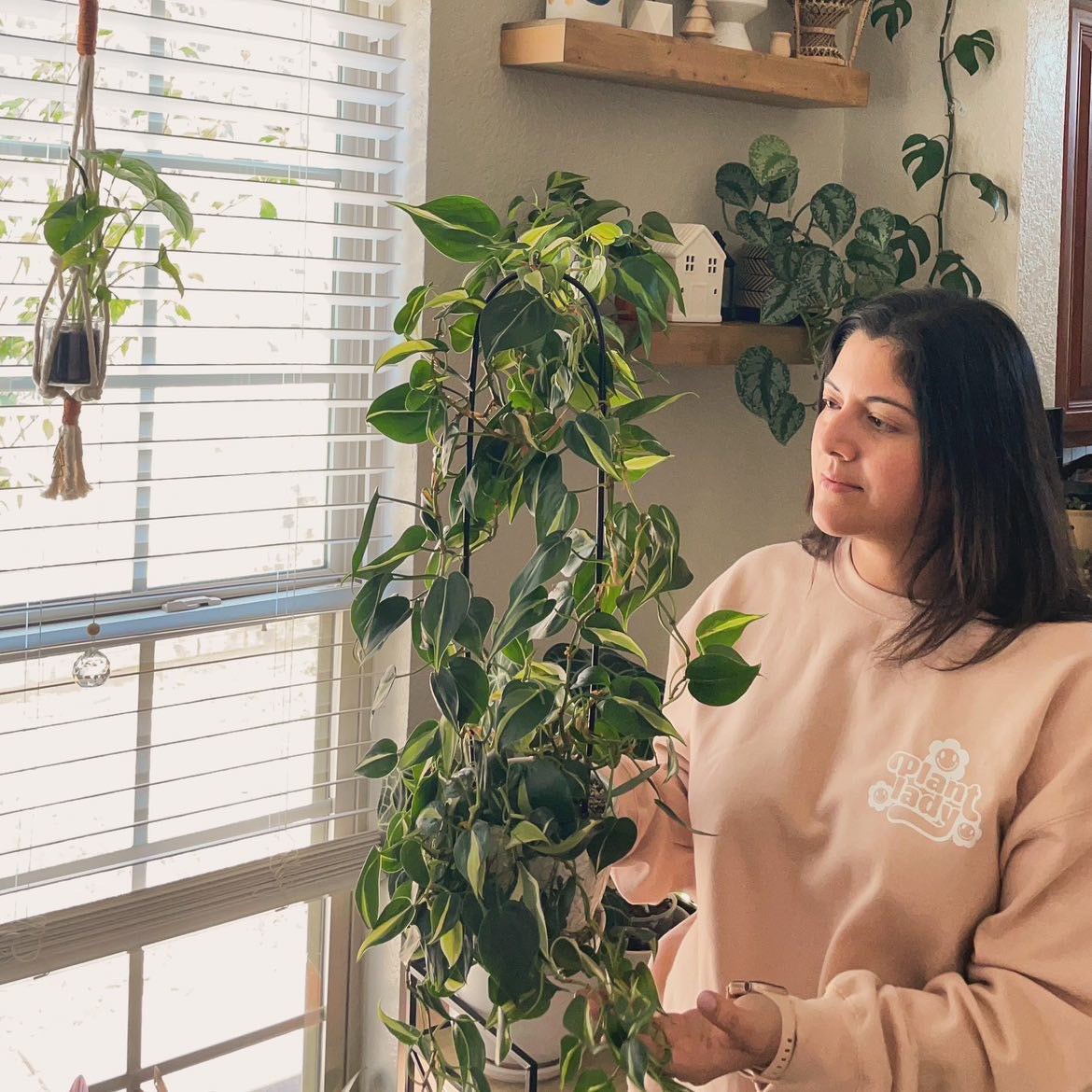 Dusty Rose Plant Lady Crewneck